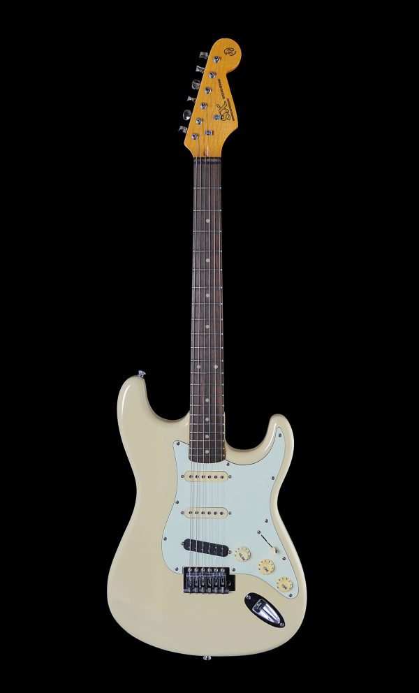 SX Stratocaster Vintage White